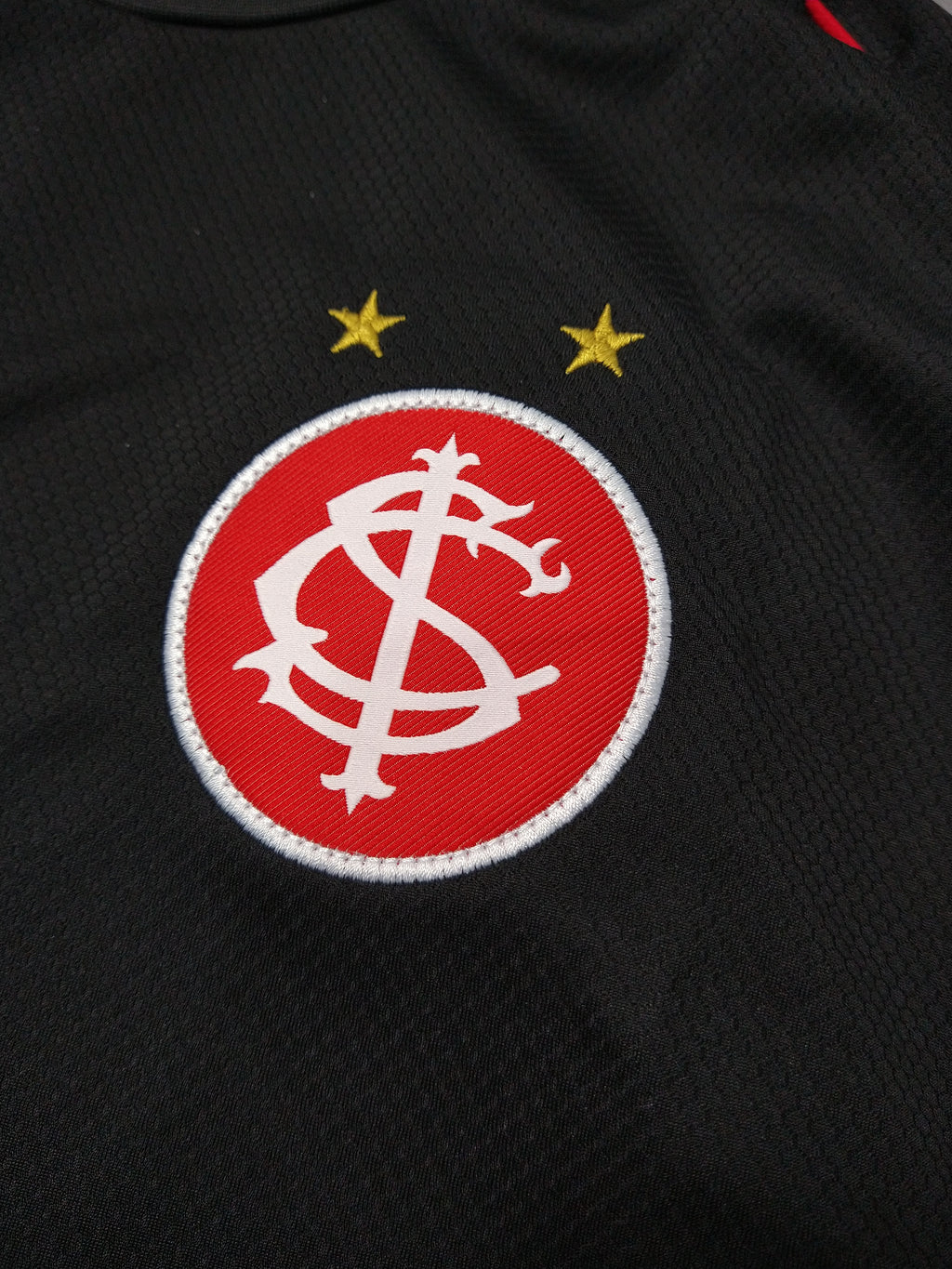 Camisa Internacional Basic Preta