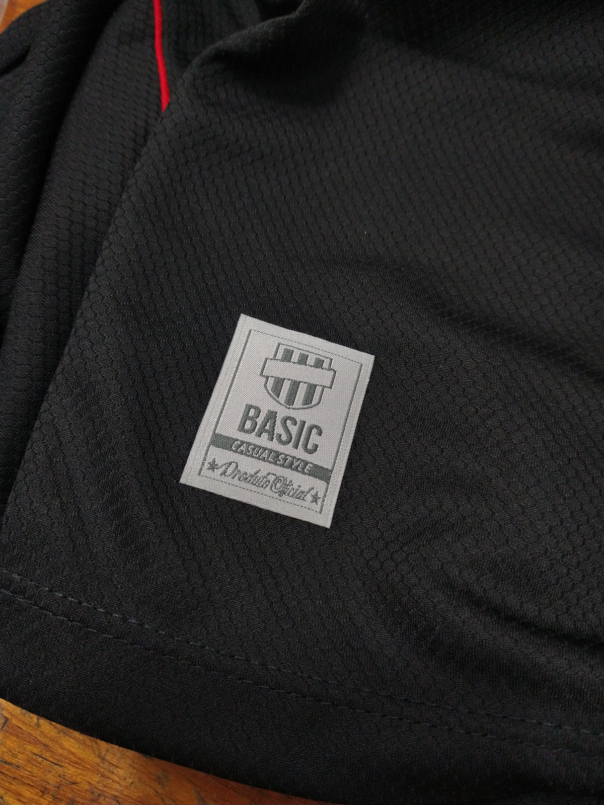 Camisa Internacional Basic Preta